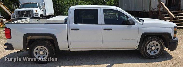 image for item ED2066 2015 Chevrolet Silverado 1500 Crew Cab pickup truck