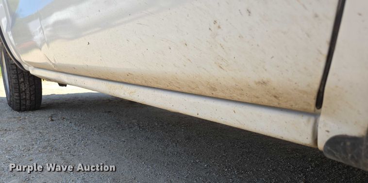 image for item ED2066 2015 Chevrolet Silverado 1500 Crew Cab pickup truck