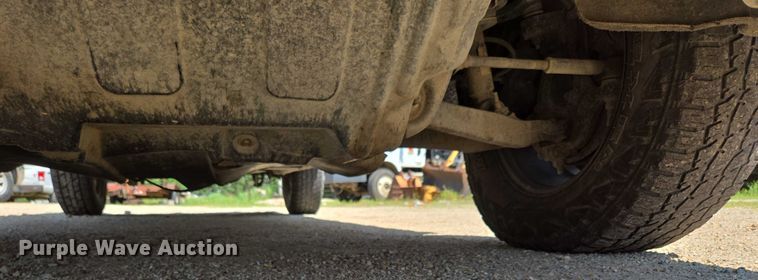 image for item ED2066 2015 Chevrolet Silverado 1500 Crew Cab pickup truck