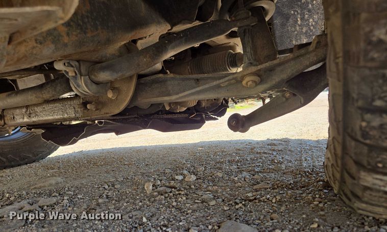 image for item ED2066 2015 Chevrolet Silverado 1500 Crew Cab pickup truck