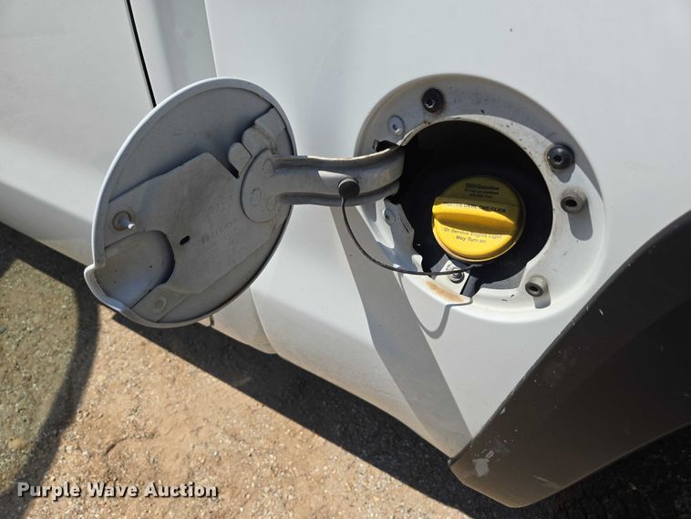 image for item ED2066 2015 Chevrolet Silverado 1500 Crew Cab pickup truck