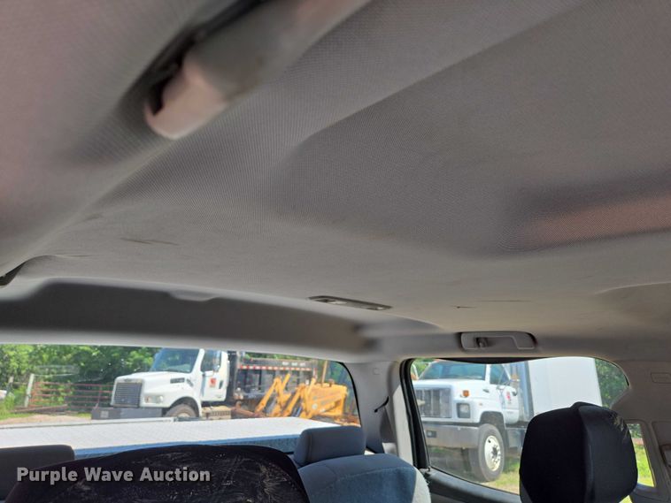 image for item ED2066 2015 Chevrolet Silverado 1500 Crew Cab pickup truck