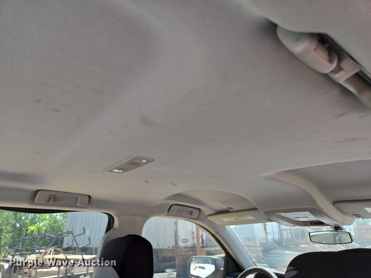 image for item ED2066 2015 Chevrolet Silverado 1500 Crew Cab pickup truck