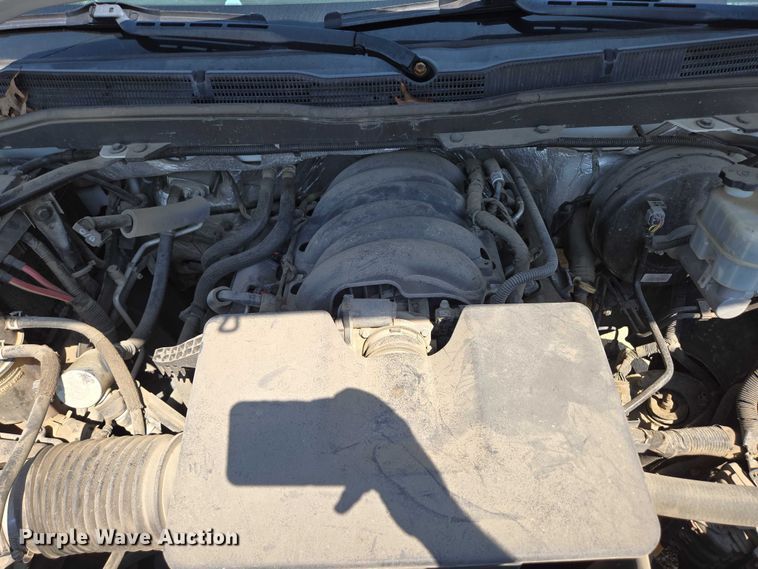 image for item ED2066 2015 Chevrolet Silverado 1500 Crew Cab pickup truck