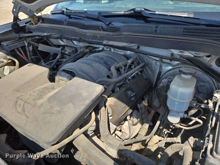 image for item ED2066 2015 Chevrolet Silverado 1500 Crew Cab pickup truck