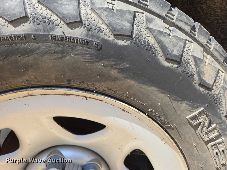 image for item ED2066 2015 Chevrolet Silverado 1500 Crew Cab pickup truck