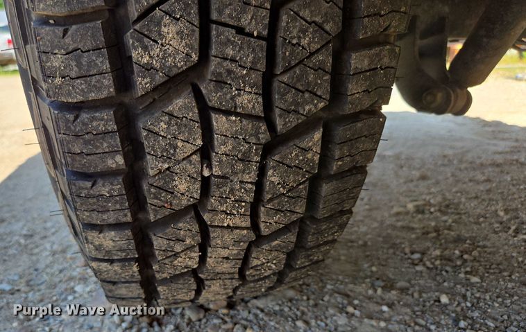 image for item ED2066 2015 Chevrolet Silverado 1500 Crew Cab pickup truck