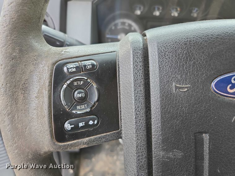 image for item ED2075 2011 Ford F350 Super Duty Crew Cab flatbed pickup truck