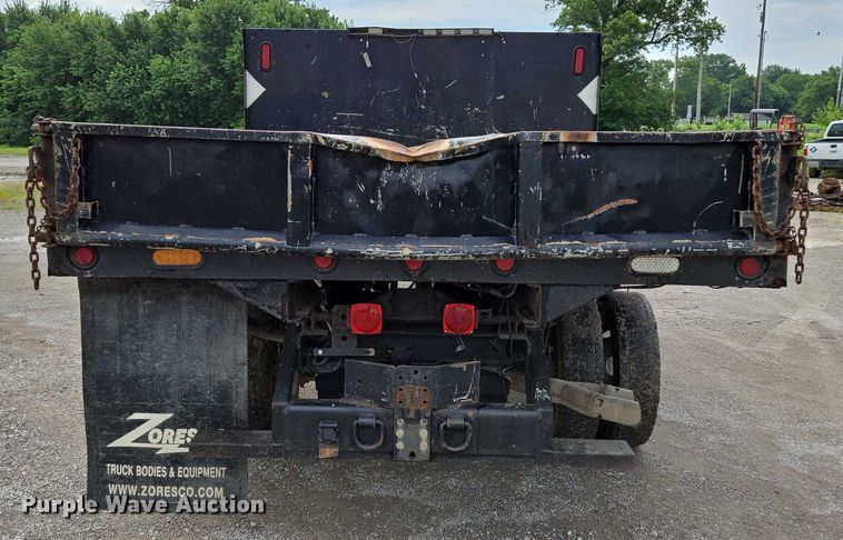 image for item ED2076 2008 Ford F450 Super Duty dump flatbed truck