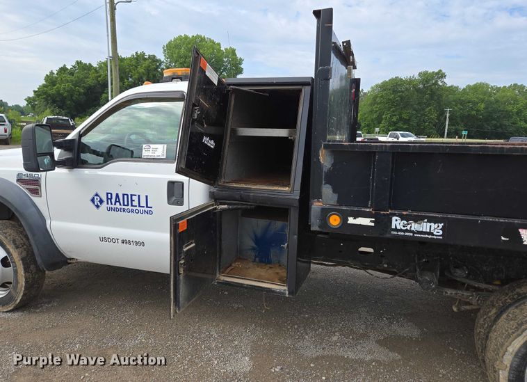 image for item ED2076 2008 Ford F450 Super Duty dump flatbed truck