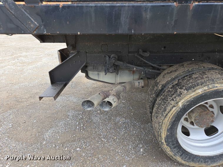 image for item ED2076 2008 Ford F450 Super Duty dump flatbed truck