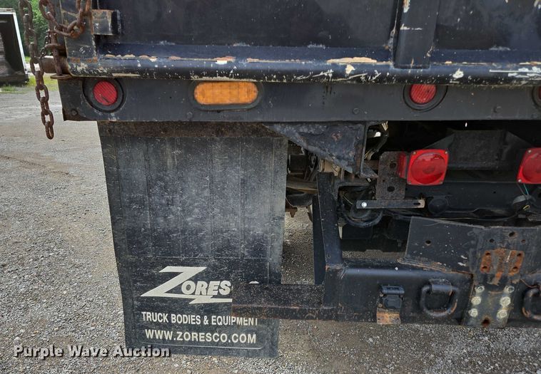 image for item ED2076 2008 Ford F450 Super Duty dump flatbed truck