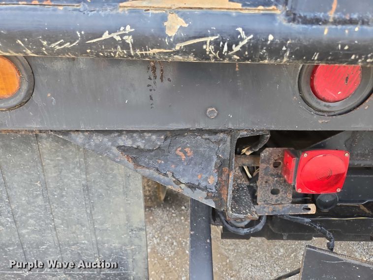 image for item ED2076 2008 Ford F450 Super Duty dump flatbed truck