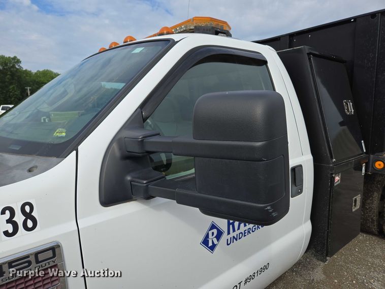 image for item ED2076 2008 Ford F450 Super Duty dump flatbed truck