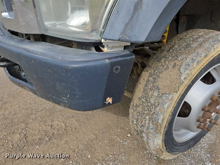 image for item ED2076 2008 Ford F450 Super Duty dump flatbed truck