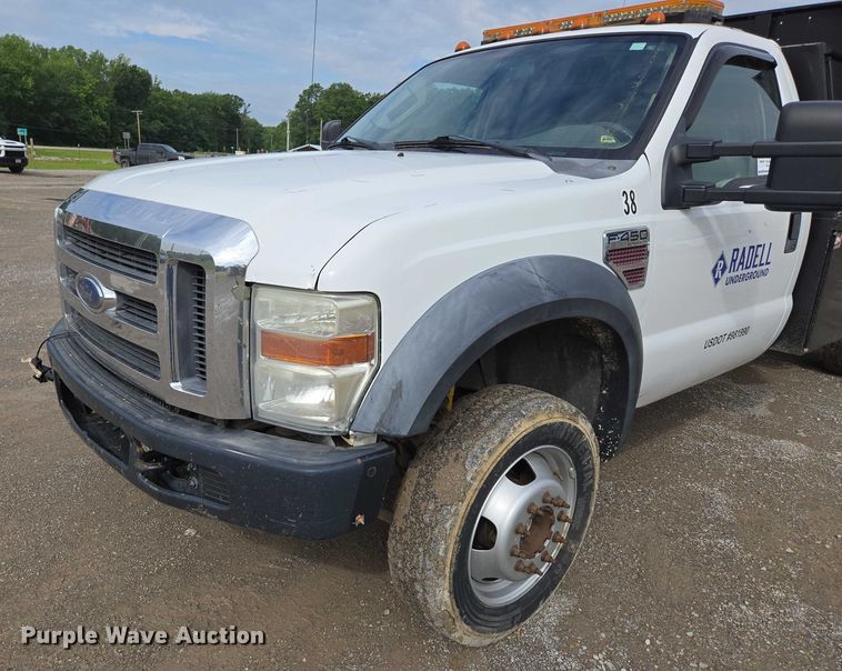 image for item ED2076 2008 Ford F450 Super Duty dump flatbed truck