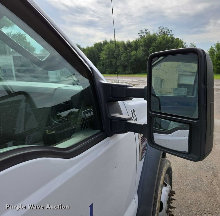 image for item ED2076 2008 Ford F450 Super Duty dump flatbed truck