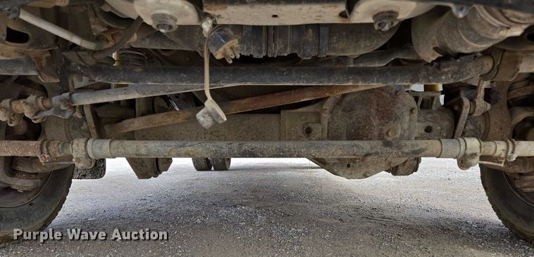 image for item ED2076 2008 Ford F450 Super Duty dump flatbed truck