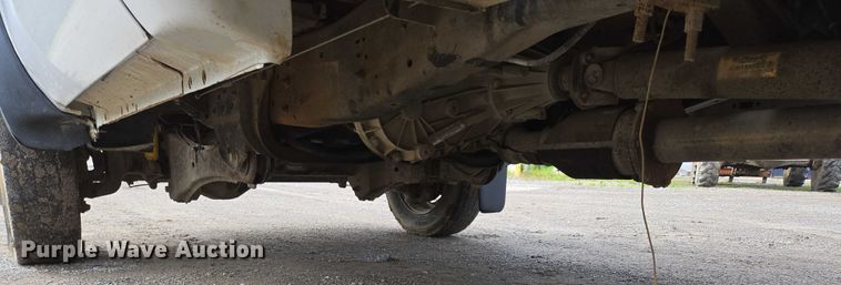 image for item ED2076 2008 Ford F450 Super Duty dump flatbed truck