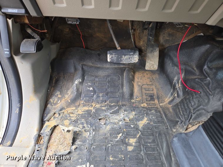 image for item ED2076 2008 Ford F450 Super Duty dump flatbed truck