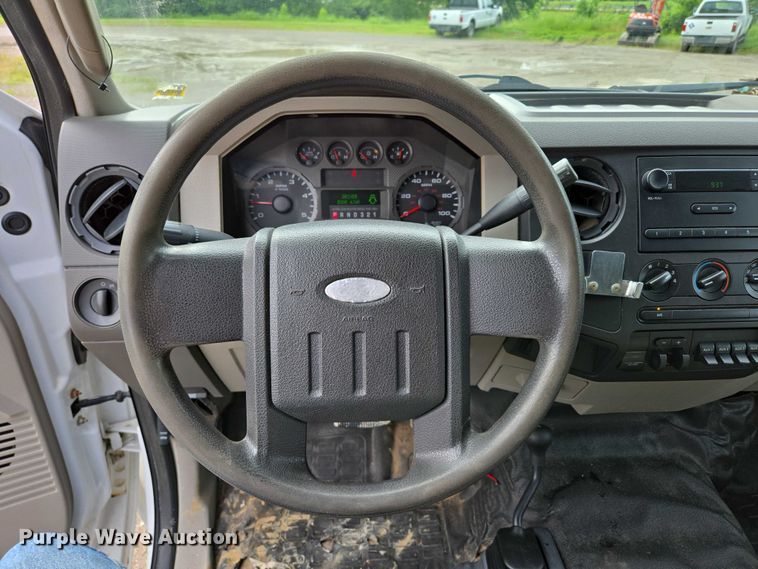 image for item ED2076 2008 Ford F450 Super Duty dump flatbed truck