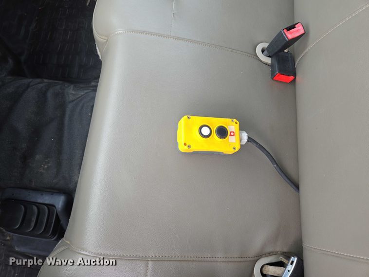 image for item ED2076 2008 Ford F450 Super Duty dump flatbed truck