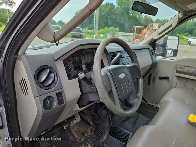 image for item ED2076 2008 Ford F450 Super Duty dump flatbed truck