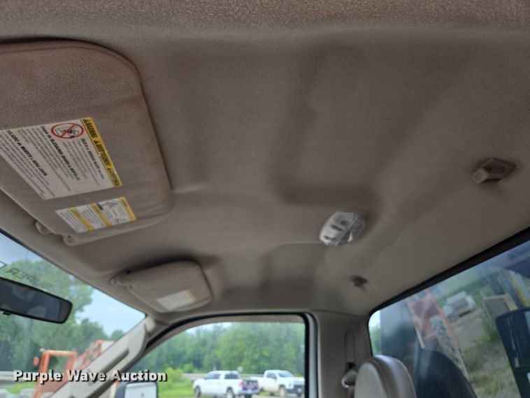 image for item ED2076 2008 Ford F450 Super Duty dump flatbed truck