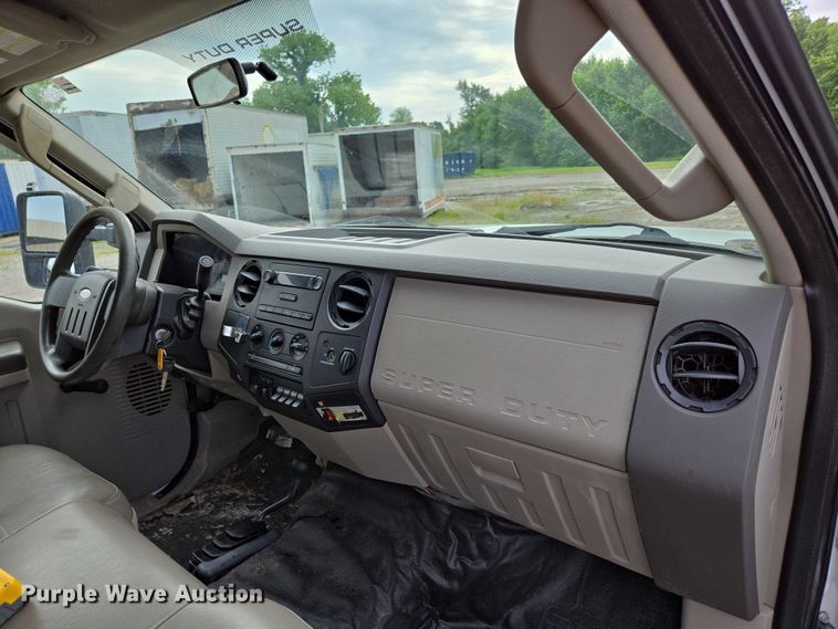 image for item ED2076 2008 Ford F450 Super Duty dump flatbed truck