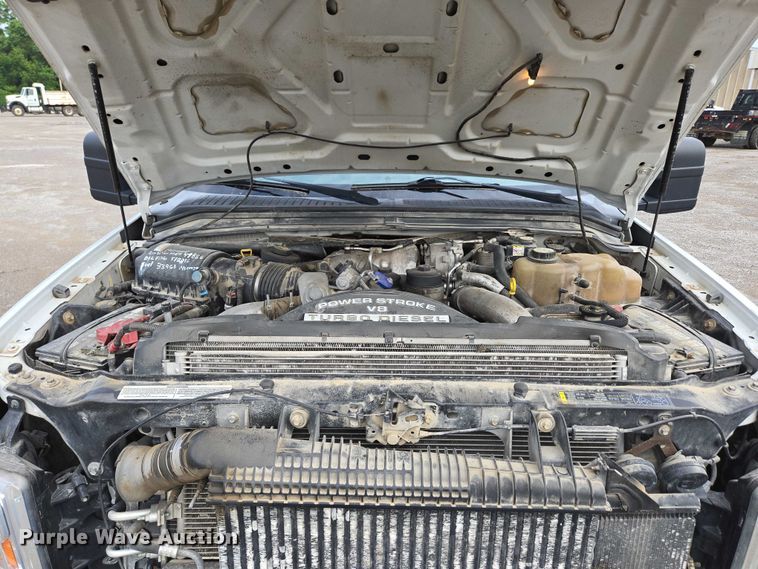 image for item ED2076 2008 Ford F450 Super Duty dump flatbed truck