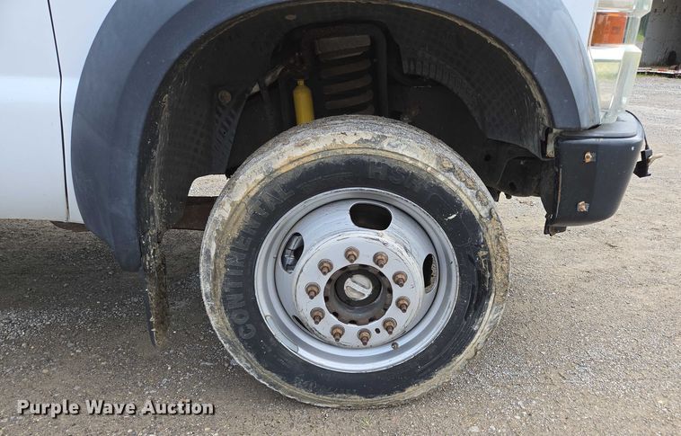 image for item ED2076 2008 Ford F450 Super Duty dump flatbed truck