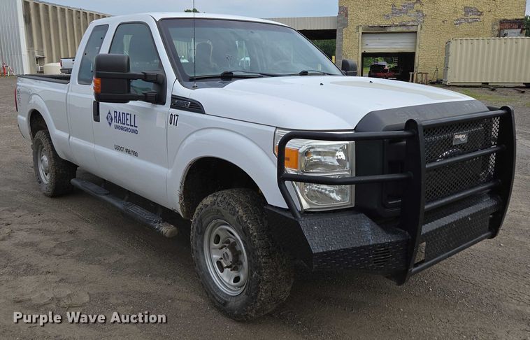 image for item ED2077 2014 Ford F250 Super Duty XLT SuperCab pickup truck