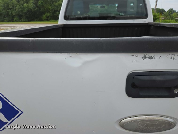 image for item ED2077 2014 Ford F250 Super Duty XLT SuperCab pickup truck