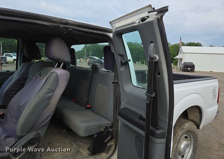 image for item ED2077 2014 Ford F250 Super Duty XLT SuperCab pickup truck