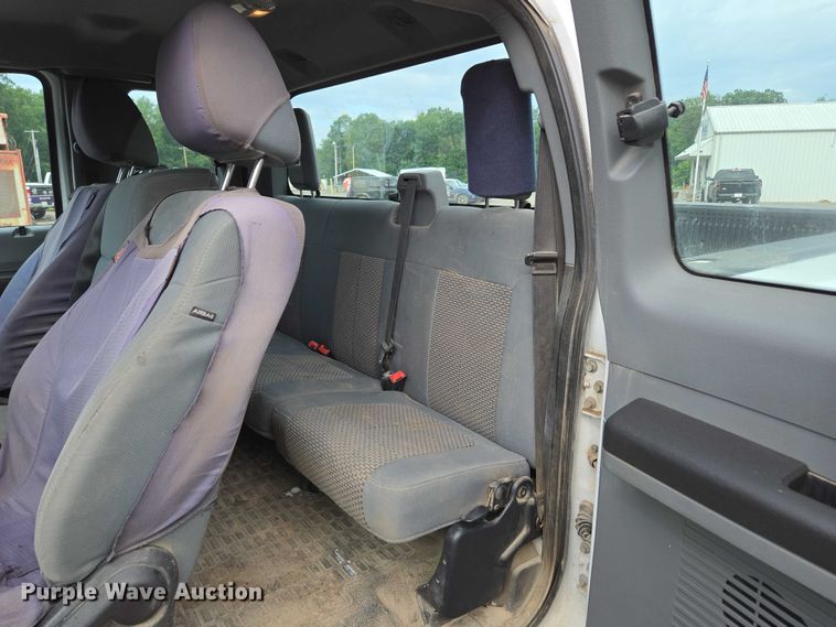 image for item ED2077 2014 Ford F250 Super Duty XLT SuperCab pickup truck