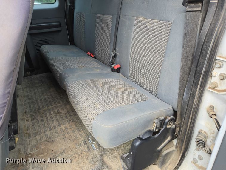 image for item ED2077 2014 Ford F250 Super Duty XLT SuperCab pickup truck