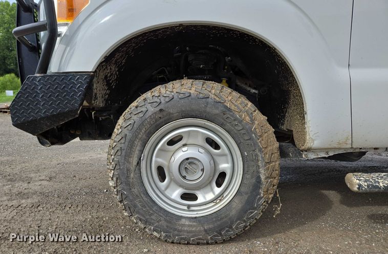 image for item ED2077 2014 Ford F250 Super Duty XLT SuperCab pickup truck