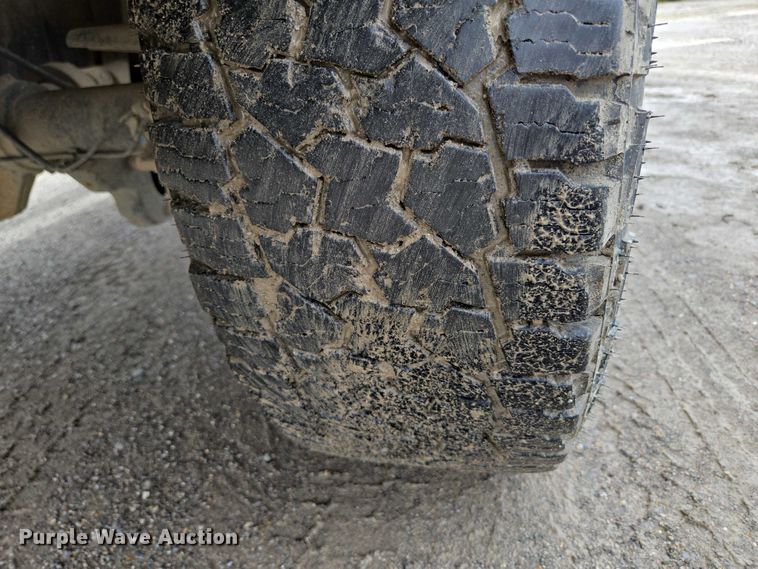 image for item ED2077 2014 Ford F250 Super Duty XLT SuperCab pickup truck