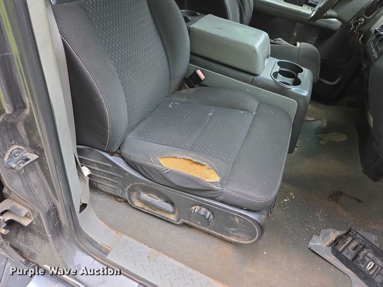 image for item ED2080 2008 Ford F150 SuperCrew pickup truck