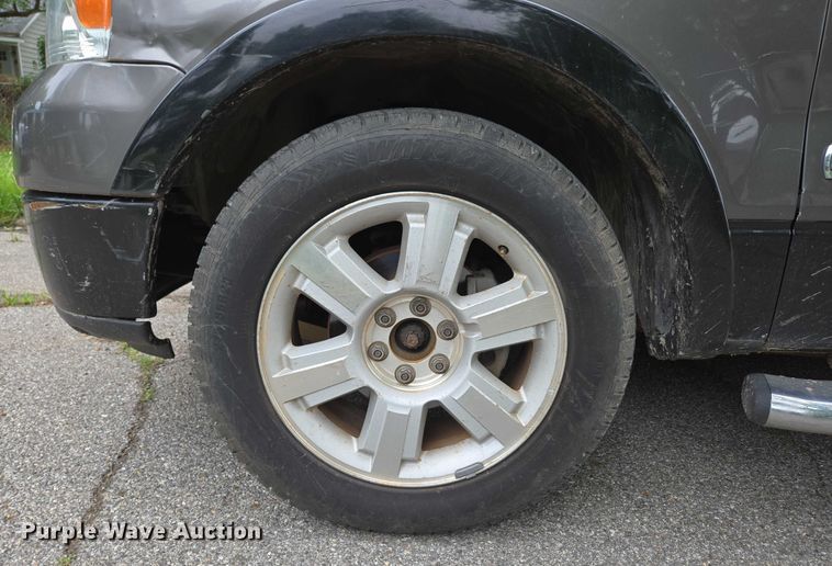 image for item ED2080 2008 Ford F150 SuperCrew pickup truck