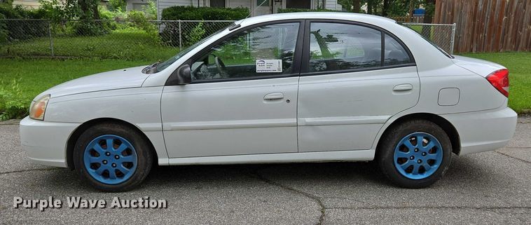 image for item ED2081 2004 Kia Rio 