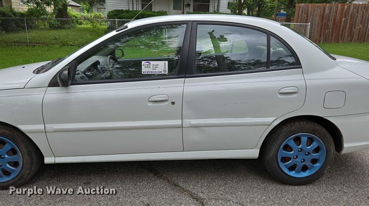 image for item ED2081 2004 Kia Rio 