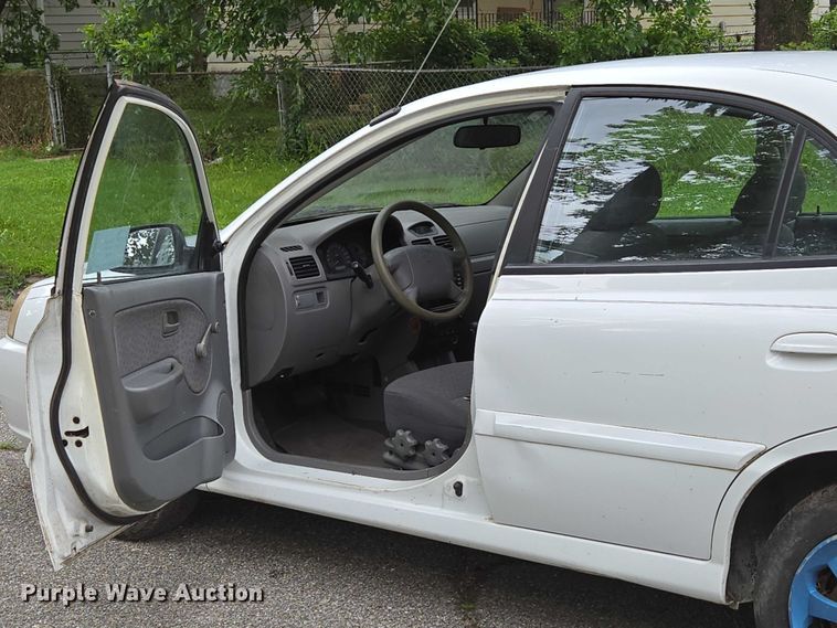 image for item ED2081 2004 Kia Rio 