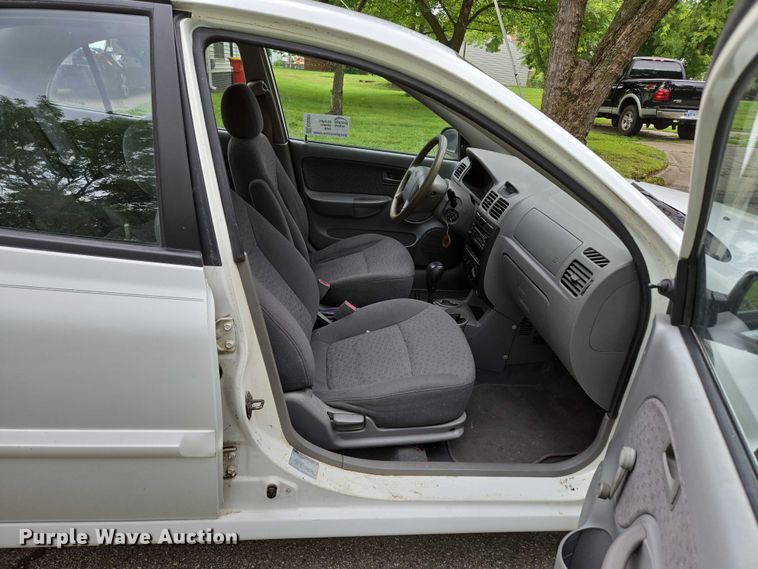 image for item ED2081 2004 Kia Rio 