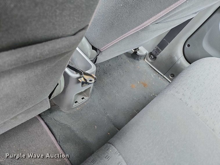 image for item ED2081 2004 Kia Rio 