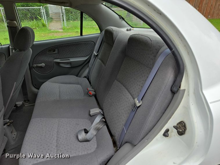 image for item ED2081 2004 Kia Rio 