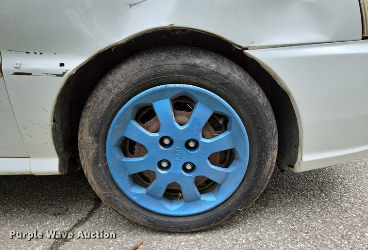 image for item ED2081 2004 Kia Rio 