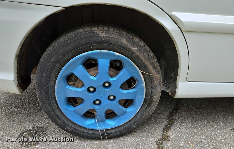 image for item ED2081 2004 Kia Rio 