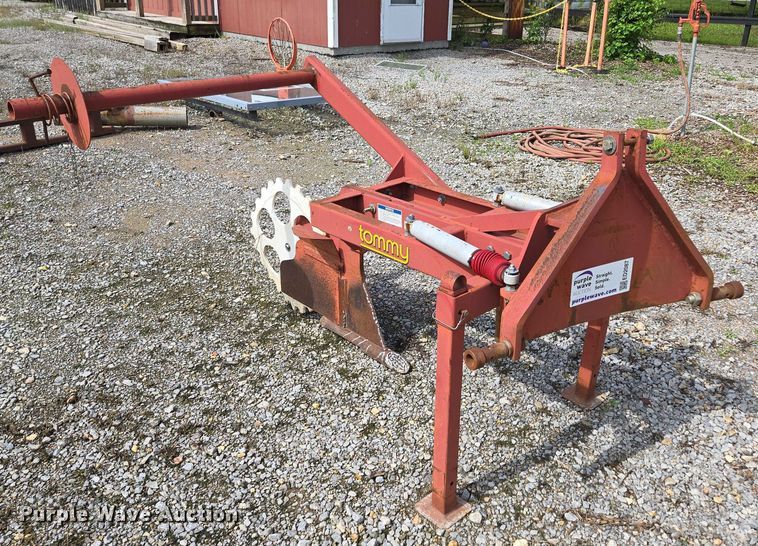 image for item ED2087 Tommy silt fence plow