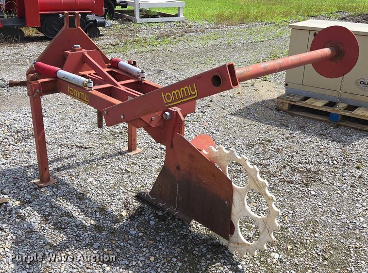 image for item ED2087 Tommy silt fence plow